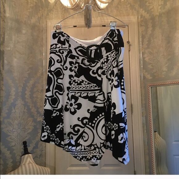 Midi Skirt Cache!  - Picture 6 of 8